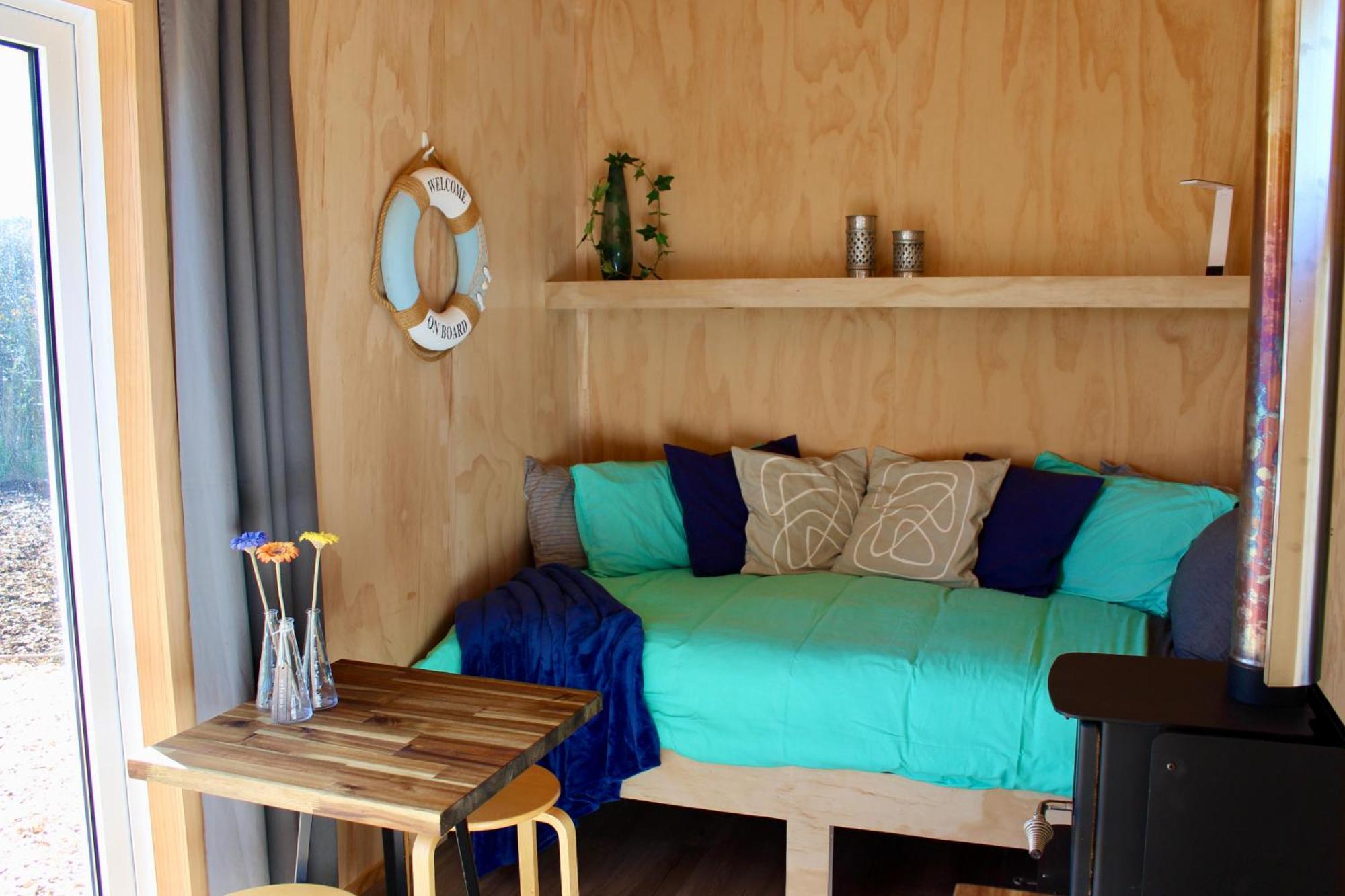 Cosy Tiny Container Cabin Carterton Экстерьер фото